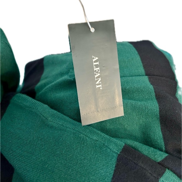 NWT Alfani Women’s Sz Large Turtle Neck Poncho - Picture 2 of 3